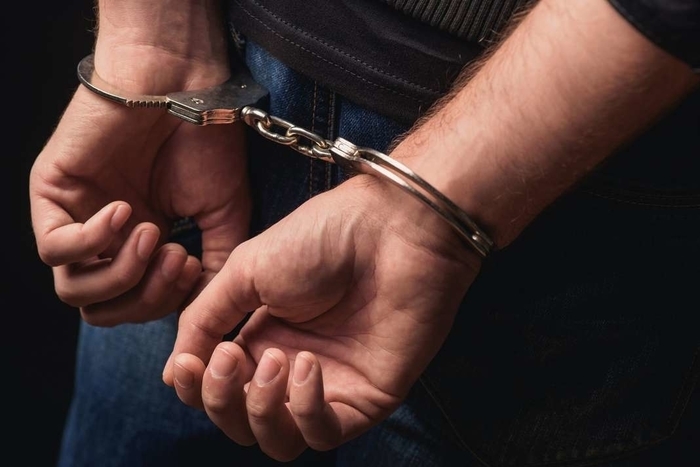 Уапсен малолетник – ограбил аптека со уште едно лице