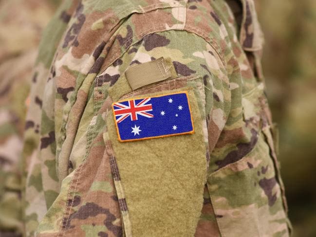 Австралија не ги повлекува војниците од Ирак