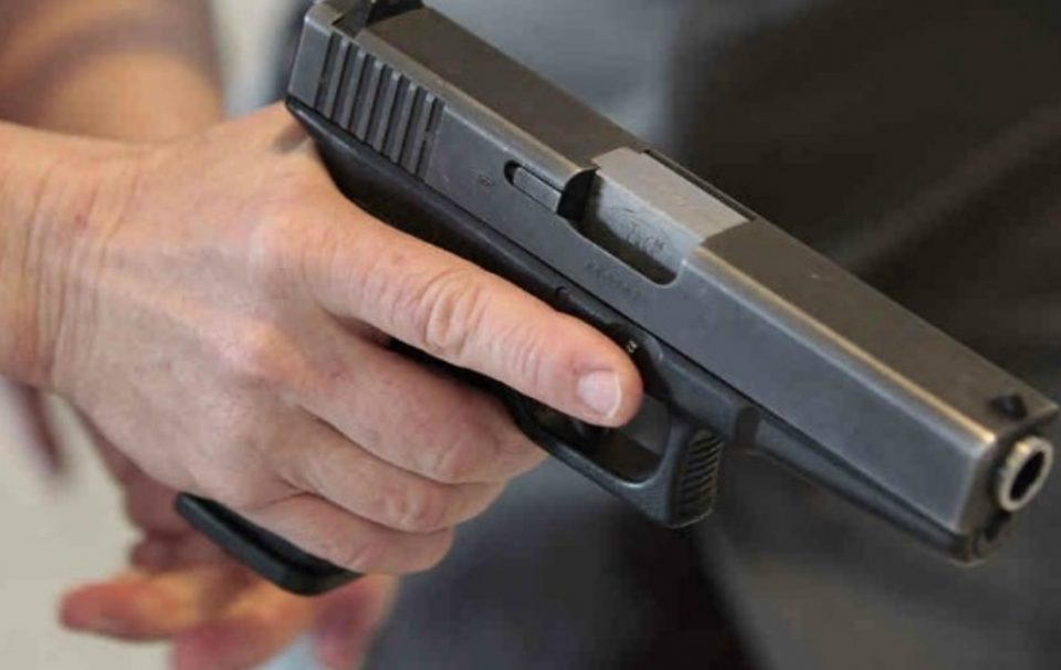 Со закана со пиштол: Ограбена банка во Центар