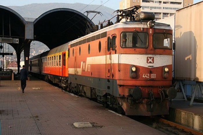 Нов план во железничкиот транспорт, некои возови нема да сообраќаат (РАСПОРЕД)