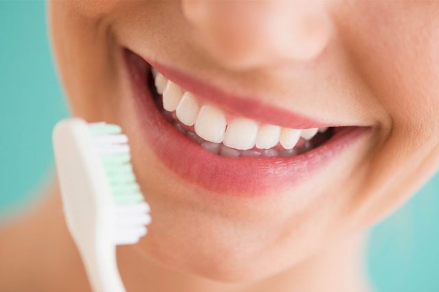 Со четката за заби правите голема грешка – овие работи мора да ги знаете