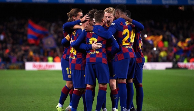 Барселона ги обнови договорите со четворица фудбалери
