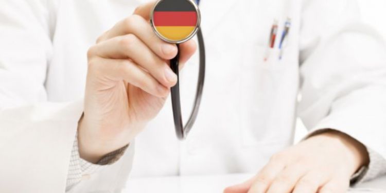 Германија: Лекар со симптоми на Ковид-19 продолжил да работи, во моментов 275 лица се во карантин