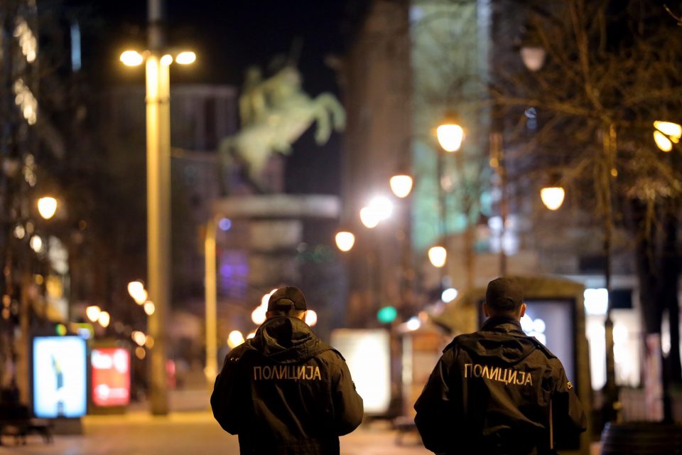Парични казни за непочитување на полицискиот час во Скопје​