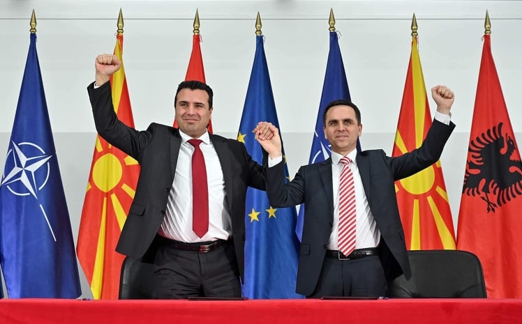 Дали СДСМ го прифати постулатот на Касами за промена на химната и знамето на Македонија?