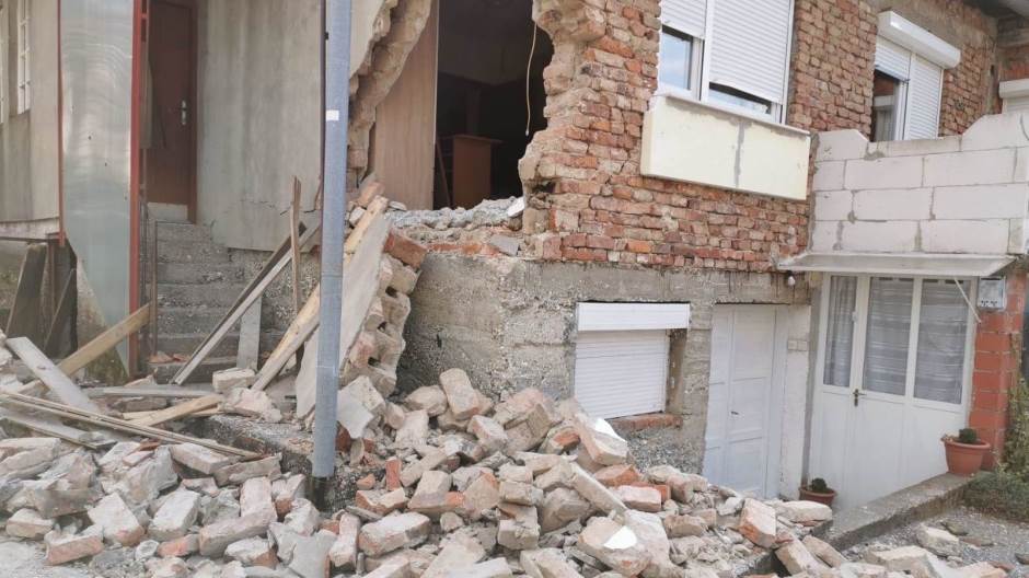 Во Загреб почина девојчето кое беше повредено во земјотресот