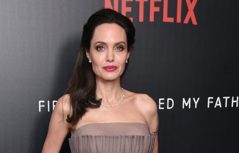 Бизарен моден детал на лицето на Анџелина Џоли ја шокираше јавноста (ФОТО)