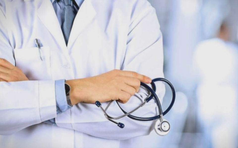 Уште еден доктор жртва на коронавирус, почина д-р Вангел од Крушево