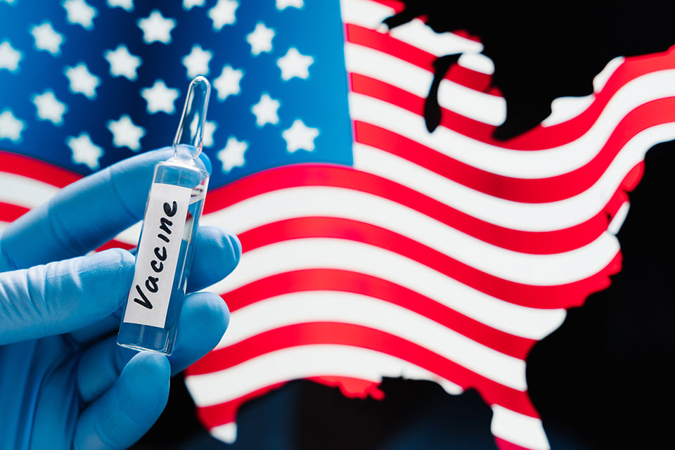 САД: Има конфузија кој треба да прими трета засилувачка доза вакцина против Ковид-19