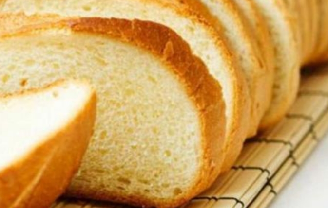 Вашето тело ќе се препороди: Исфрлете го белиот леб од исхраната и ќе ви се случат овие три работи!