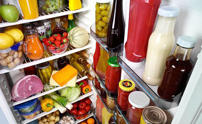 Не се здрави и не треба да ги имате дома: Исфрлете ги овие производи од вашиот фрижидер