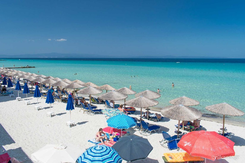 Од 1 март на плажа кај нашиот сосед: Туристичката сезона во Грција ќе почне многу порано од лани
