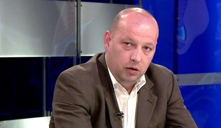 Грозданов: Мицкоски има голем рејтинг кај граѓаните, СДСМ се плаши од тоа и затоа обвинува за лажни вести