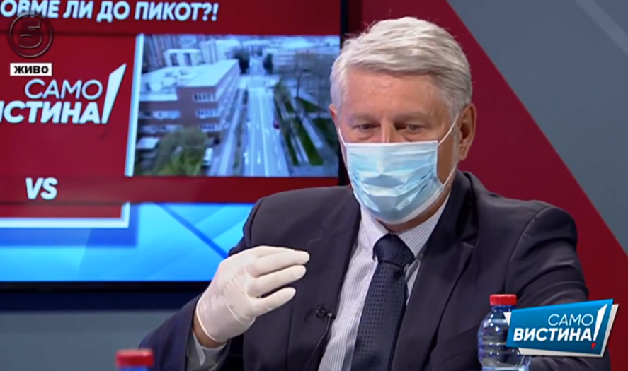 Јакимовски: Република Македонија се наоѓа во тотален хаос во справување со пандемијата