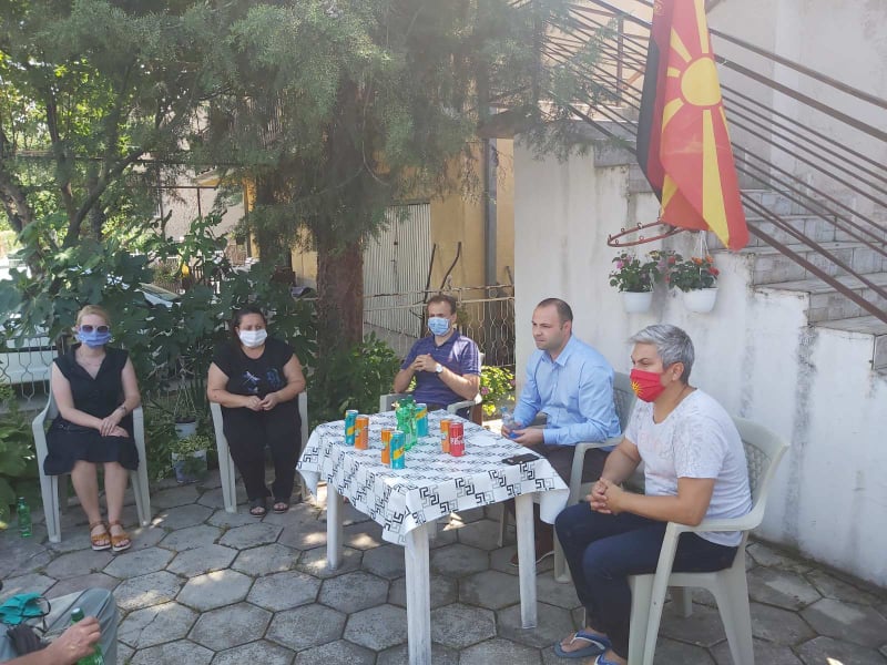 Мисајловски на средба со граѓаните од населбата Дексион во Ѓорче Петров (ФОТО)