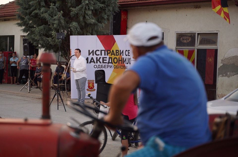 Николоски со порака до Заев: Не ги троши украдените пари за пи-ар стратегии, ќе ти требаат после избори за адвокати тебе и на твоите пајташи