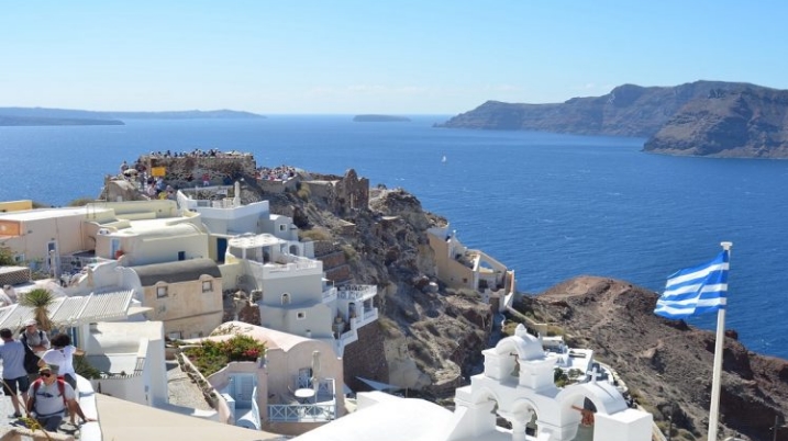 Ако турист се зарази со коронавирус во Грција, нема да се затвори целиот хотел