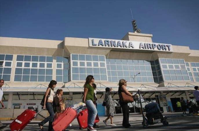 На Кипар позитивни 30 лица кои допатувале од странство
