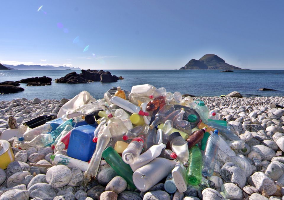 Грција в година забранува пластични производи за еднократна употреба