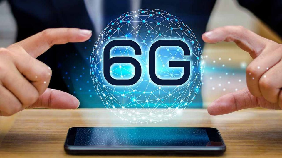 Додека се полемизира за 5G, веќе се развива 6G: Што тоа значи?