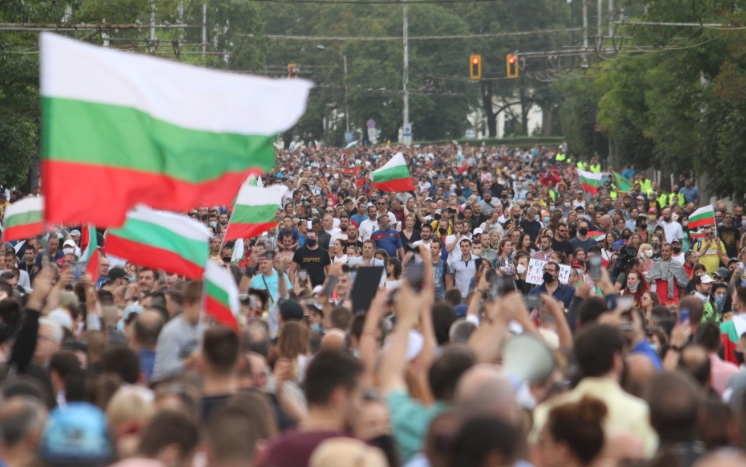Четврти ден по ред антивладини протести во Бугарија