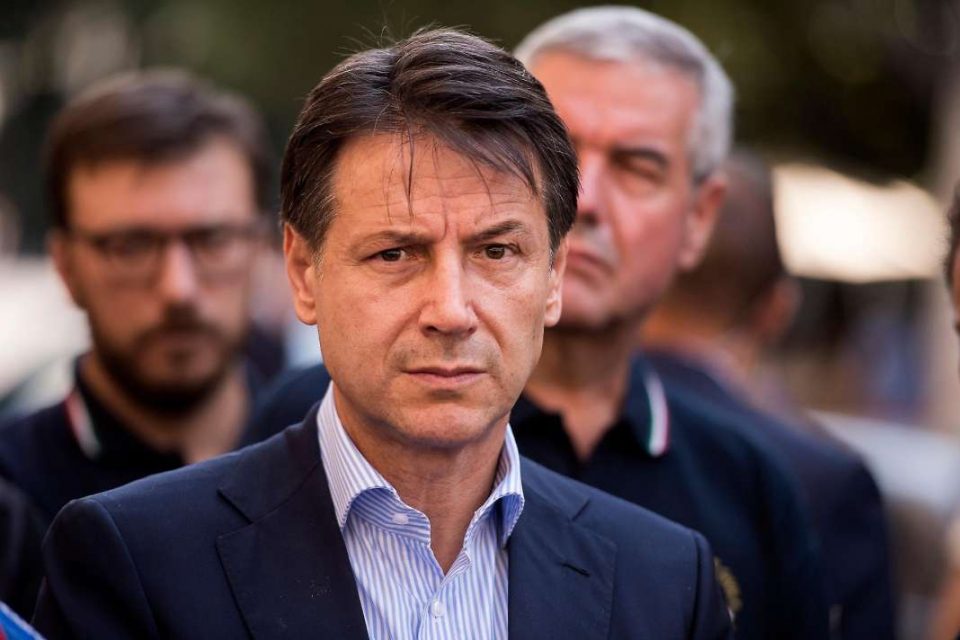 Конте му ја предаде оставката на претседателот на Италија