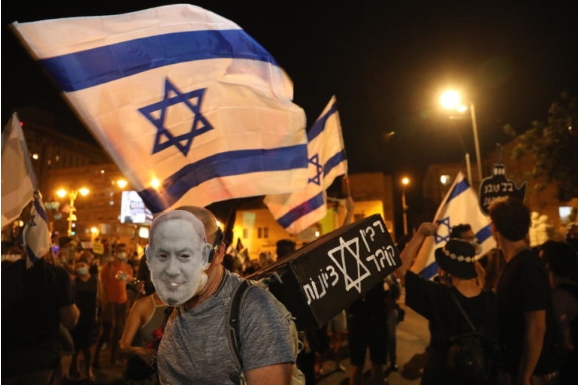Протести против Нетанјаху, полицијата се судри со демонстрантите