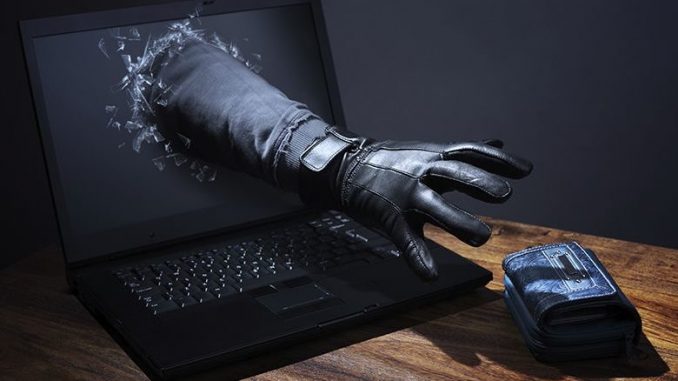 Откриена мрежа на интернет-измамници во Шпанија