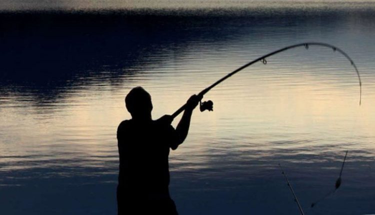 Приведени три лица во Љубаништа, вршеле незаконит риболов во Охридското езеро