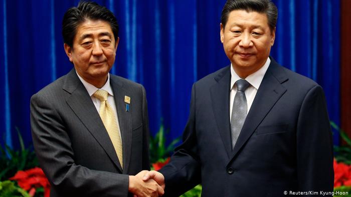 Јапонската владеачка партија од премиерот Абе побара откажување на посетата на кинескиот претседател Си Џинпинг