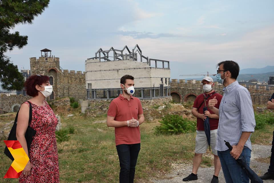 Муцунски во посета на Кале: Археолозите разочарани, констатираат стагнација на овој културно-историски комплекс