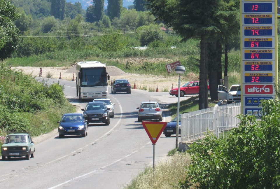 Регионалниот пат од Охрид кон Струга утре затворен за сообраќај – ќе се снима филм