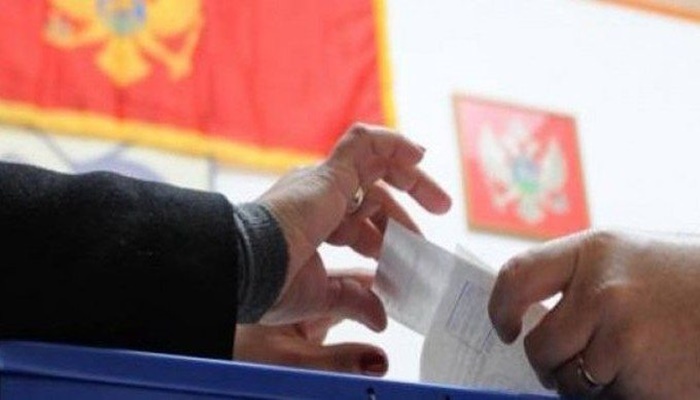 Црногорската опозиција ги договори правците на идната влада