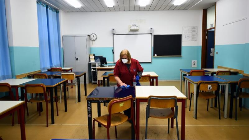 Италија се подготвува за почеток на учебната година: „Мораме да ги отвориме училиштата“