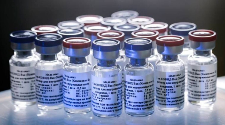 Во Украина се забранува користењето на руската вакцина против коронавирус