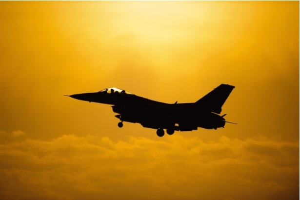 Турски воени авиони повторно нападнаа цели во северен Ирак