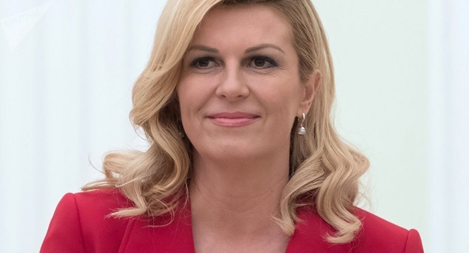 Поранешната претседателка на Хрватска беше во операциона сала: Лекарите и го оперираа вратот
