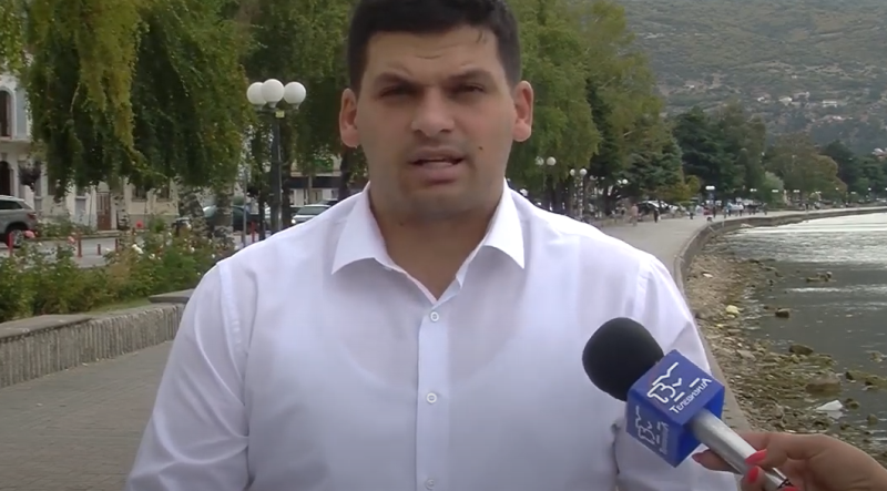 Пецаков: Власта се што фати исуши, па така и нивото на водата во Охридското Езеро