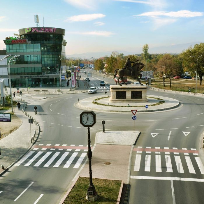 Урбаната мафија царува во Ѓорче Петров, во населба Хром не се знае кој гради, ниту што ќе никне