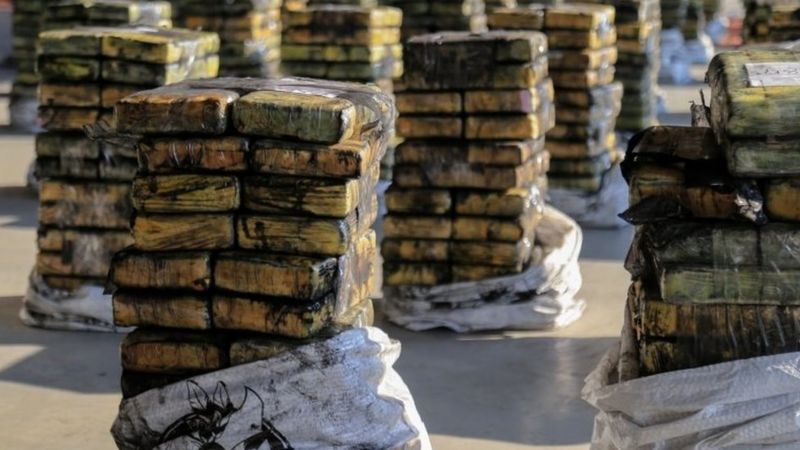 ФОТО: Рекордна заплена на кокаин во Парагвај, пронајдени 2,3 тони дрога вредна 500 милиони долари