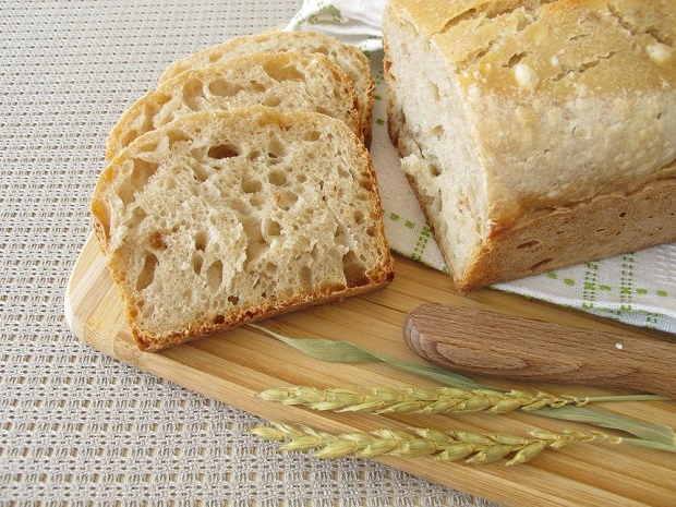 Леб, масло и брашно во продажба по набавни цени