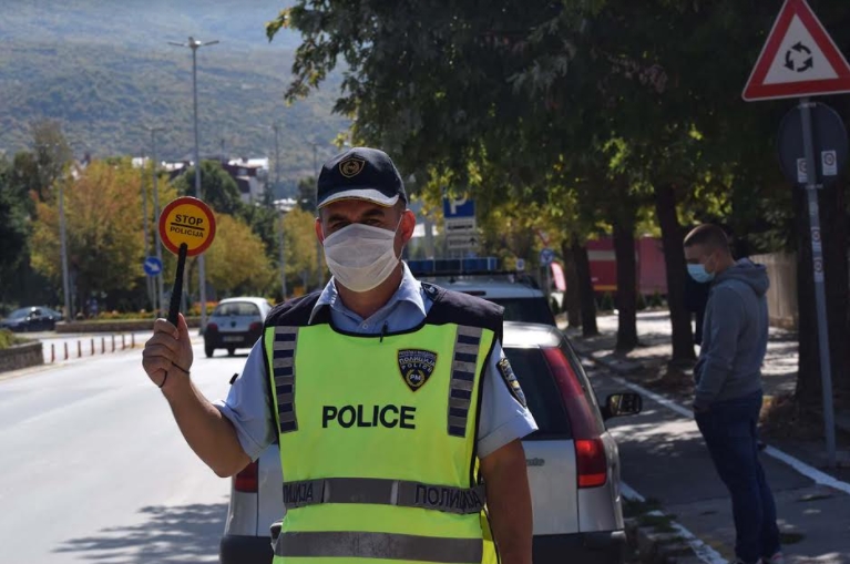 Полицијата казни 130 возачи во Скопје