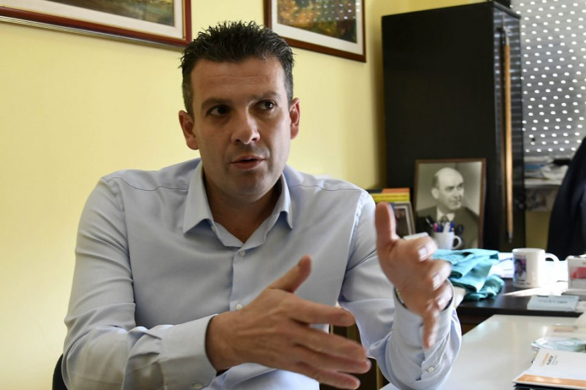 Доктор Камнар со поддршка за Данела за Скопје