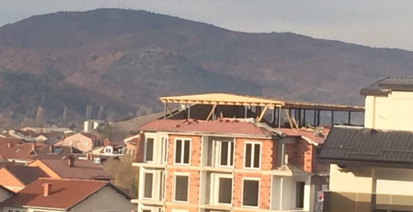 Дали во Охрид никнува нова дивоградба? (ФОТО)