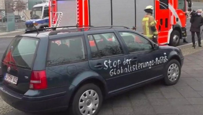 Еден повреден во инцидентот кај канцеларијата на Меркел во Берлин