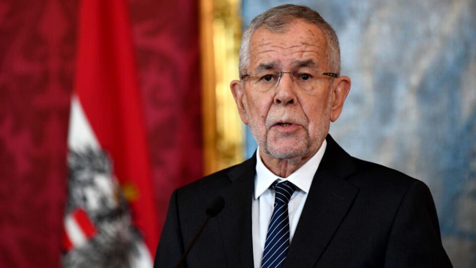 Австрискиот претседател се огласи по терористичкиот напад