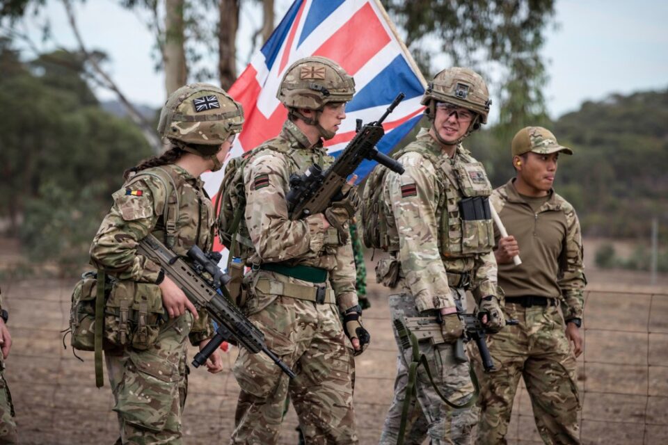 Британија со најголеми вложувања во армијата од Студената војна