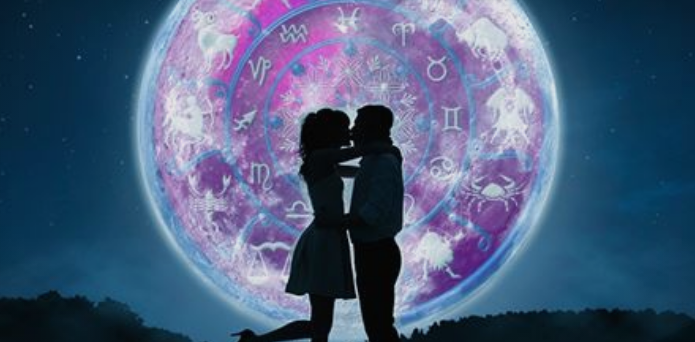 НОВИ ВРСКИ И ПЕПЕРУТКИ ВО СТОМАКОТ: На 3 хороскопски знаци полната месечина во Овен им носи среќа во љубовта