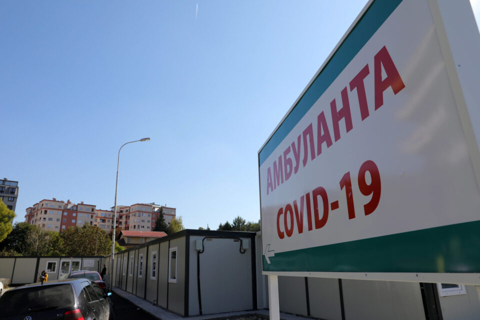Скопје: 9 пациенти хоспитализирани во ковид центрите за 24 часа