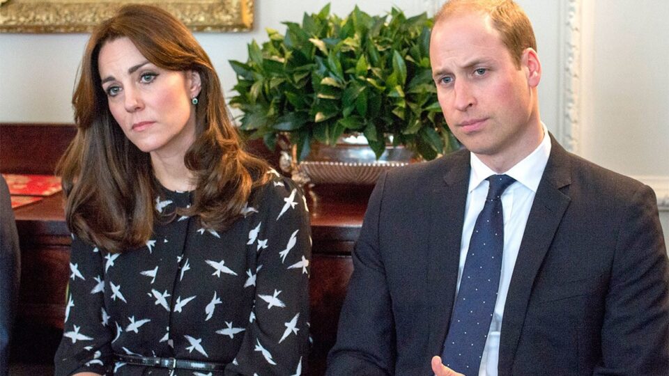 Солзите во кралското семејство не може никој да ги сопре- тажната вест едвај ја соопштија војвотката Кејт и принцот Вилијам (ФОТО)